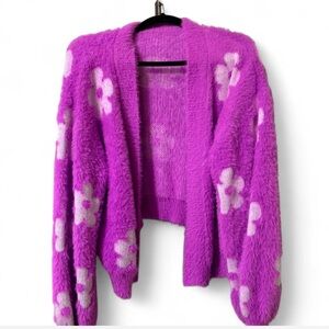 Whimsical Berry Daisy floral fuzzy soft teddy cardigan sweater L